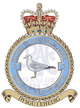 No 5 Flying Training School badge