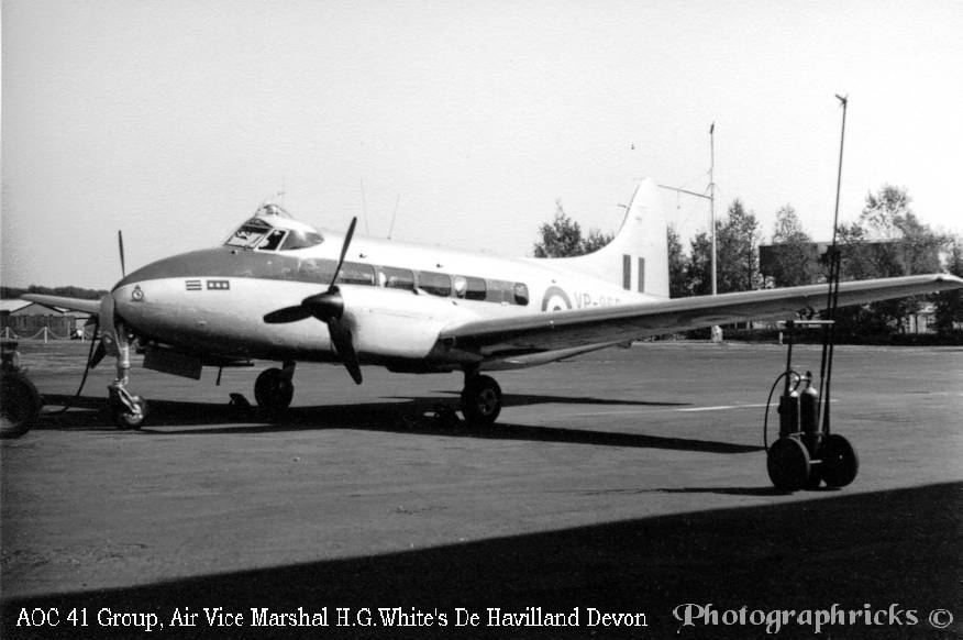 AVM White's De Havilland Devon