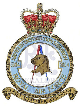 No 5004 Airfield Construction Squadron badge