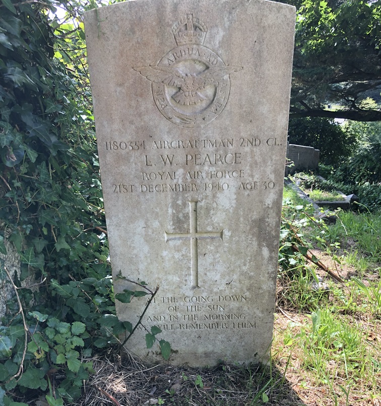 PEARCE, LESLIE WILLIAM 