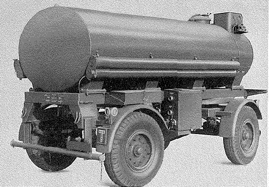 Bawn, 1,500 Gallon, water distributor from rear