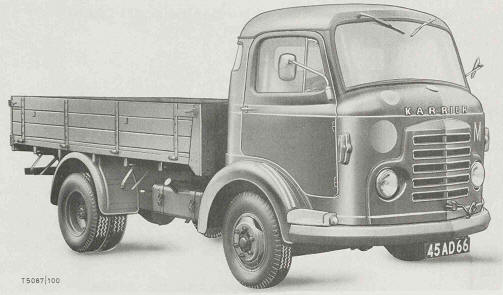 Truck, Cargo, 3-ton, 4x2, Karrier Bantam FAH398 from front