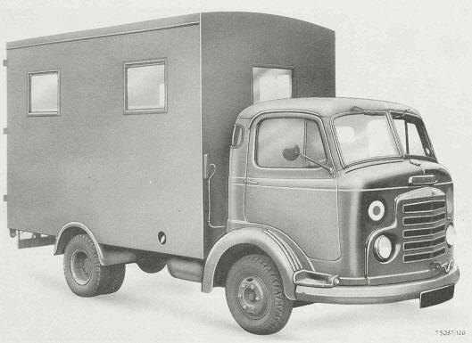 Truck, Van, 3-ton, 4x2, Ground Equipment Servicing, Karrier Bantam, FAH 398