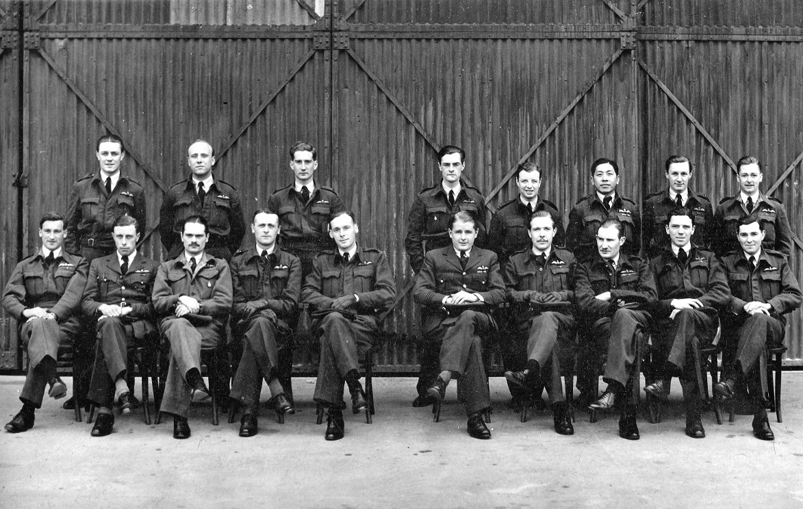 Pilots of No 68 Squadron - 1942