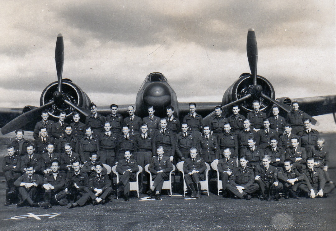 Personnel of No 68 Squadron - 1942