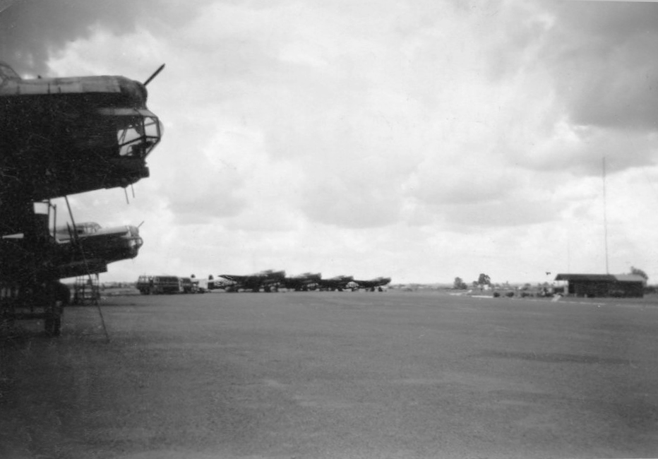 Lincolns of 214 Sqn, RAF Eastleigh - 1954